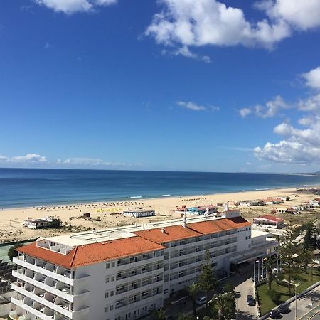 Yellow Praia Monte Gordo Eksteriør bilde